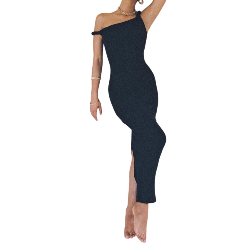 Johansen dress NWT size Medium